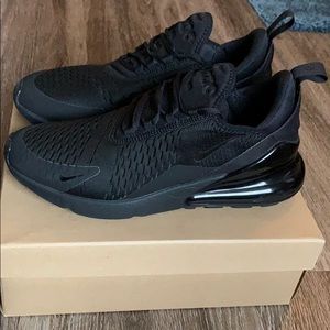 Nike Air Max 270